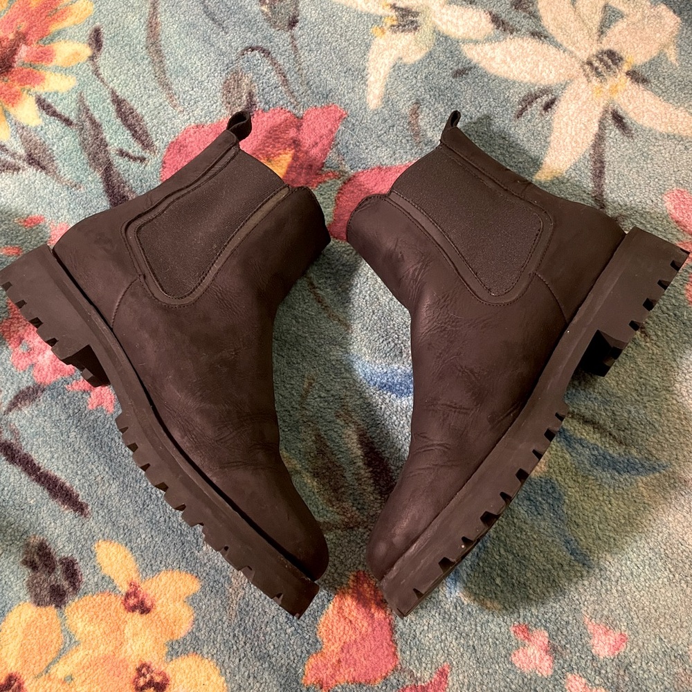 Thursday Legend Boot
